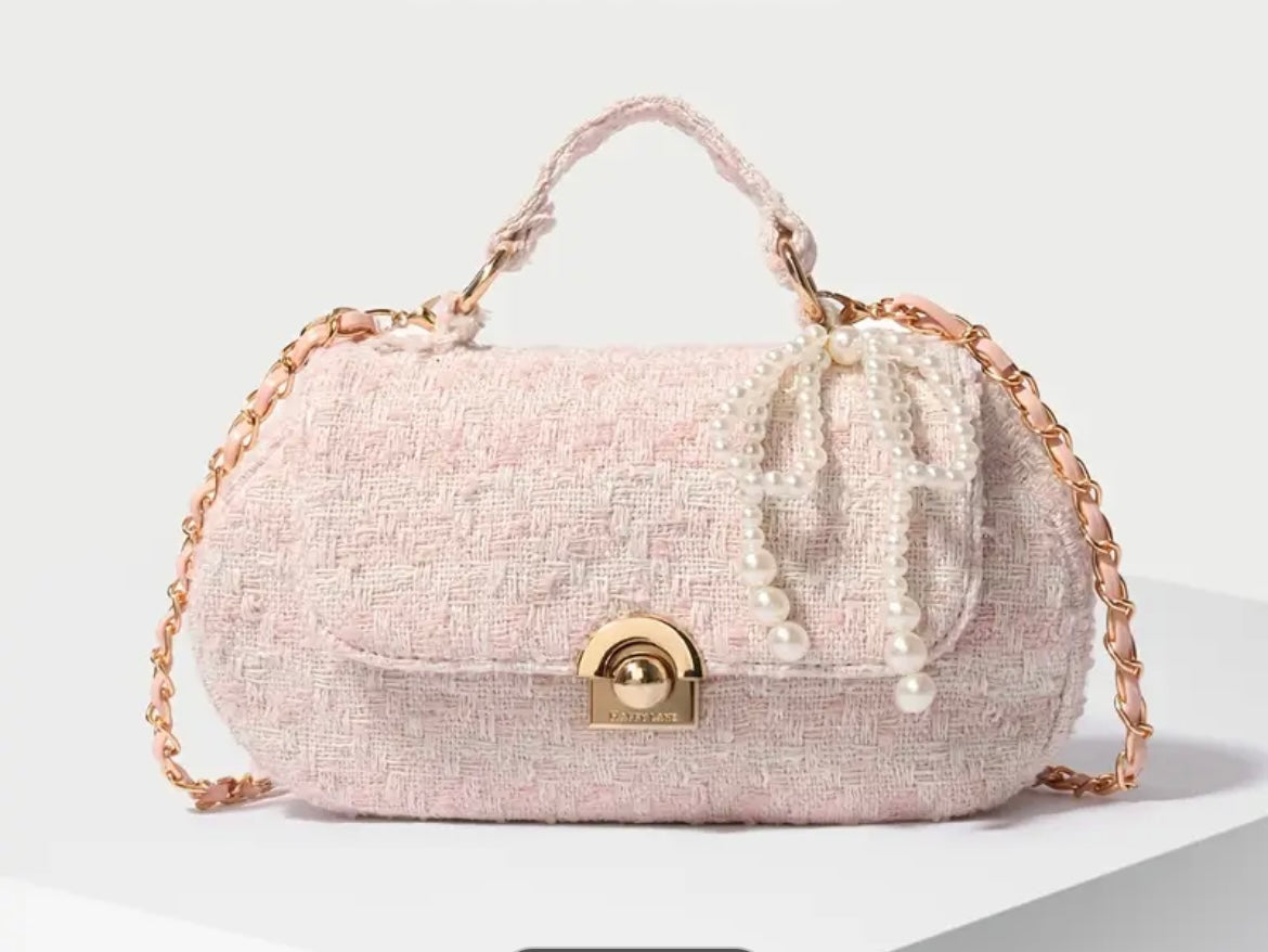Elegant Pink Tweed Chain Crossbody Bag with Pearl Bow Accent
