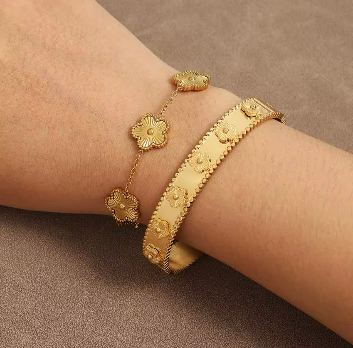 18K Gold Plated Clover Bangle Bracelet