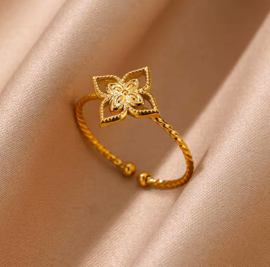 Stainless Steel Hollow Four-Leaf Clover Open Rings