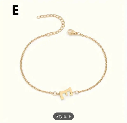 Classic Fashion Bracelet With Initial Letter Charm, A-Z 26 Letters Decor 18K Gold-plated Stainless Steel - Bow Bracelets - essecoco