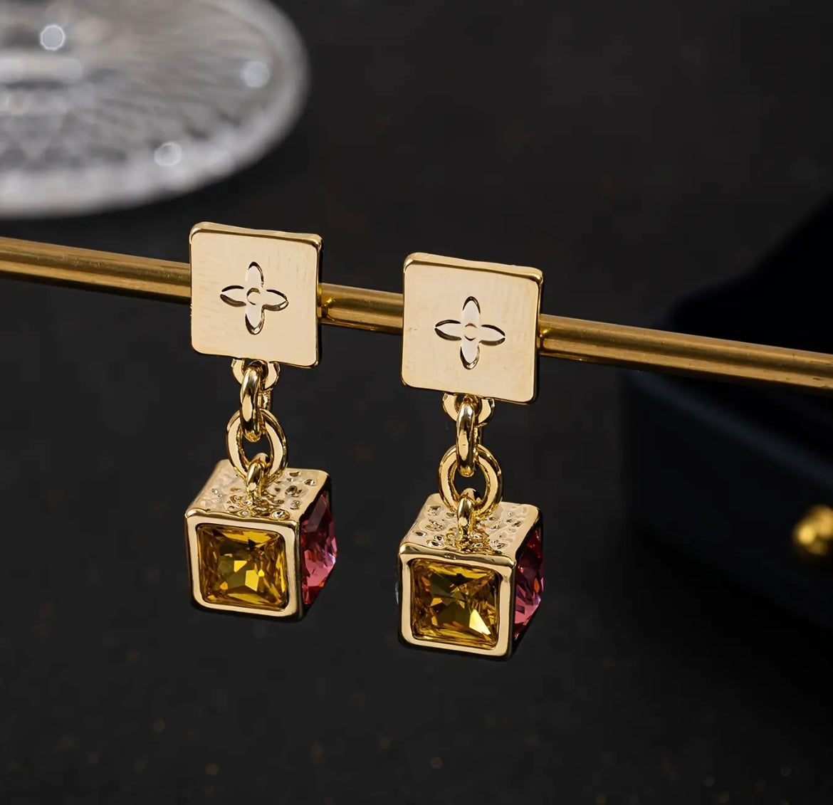 Vintage Elegant Square Two-Tone Inlay 14K Golden Plated Earrings