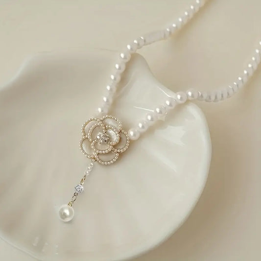 Stunning White Camellia Pearl Choker Necklace - Pearl necklace - essecoco