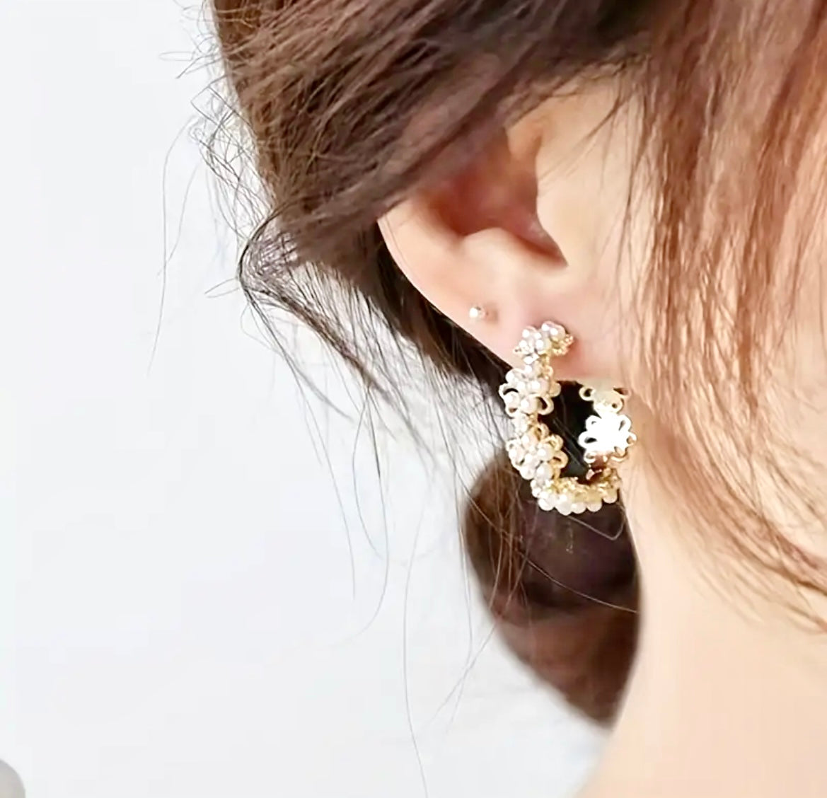 Pearl Daisy Flower Hoop Earrings Inlay - Pearl Hoop Earrings - essecoco