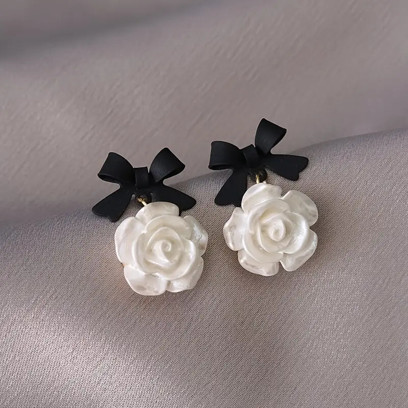 Cute Elegant Camellia Black Bow Stud Earrings - Pearl Earrings - essecoco