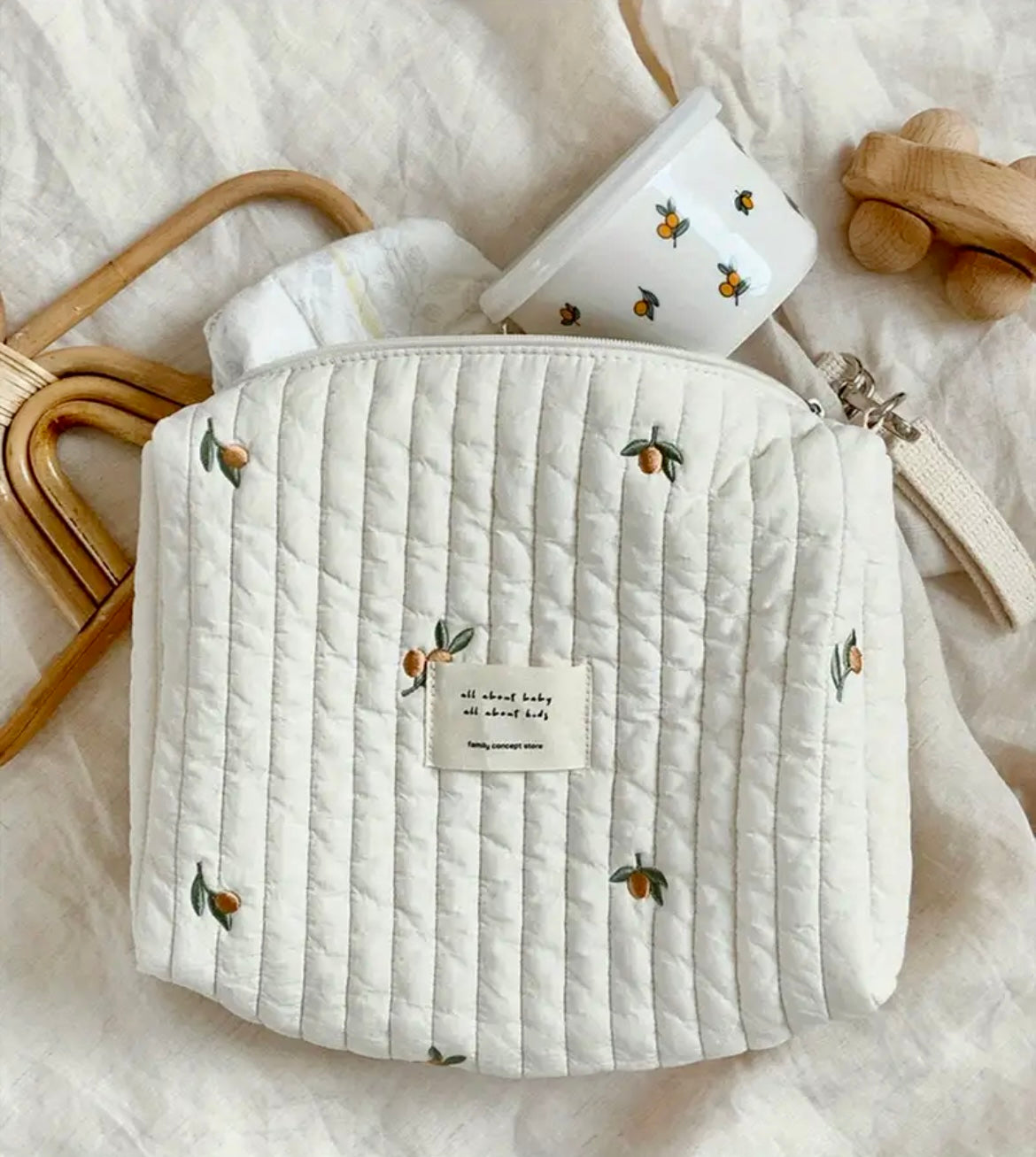Tulip Quilted Diaper Bag - Cosmetic Bag - essecoco