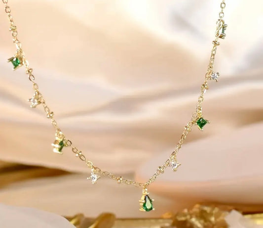 Vintage Elegant Clavicle Chain Necklace - Faux Emerald Water Drop Zirconia Tassel