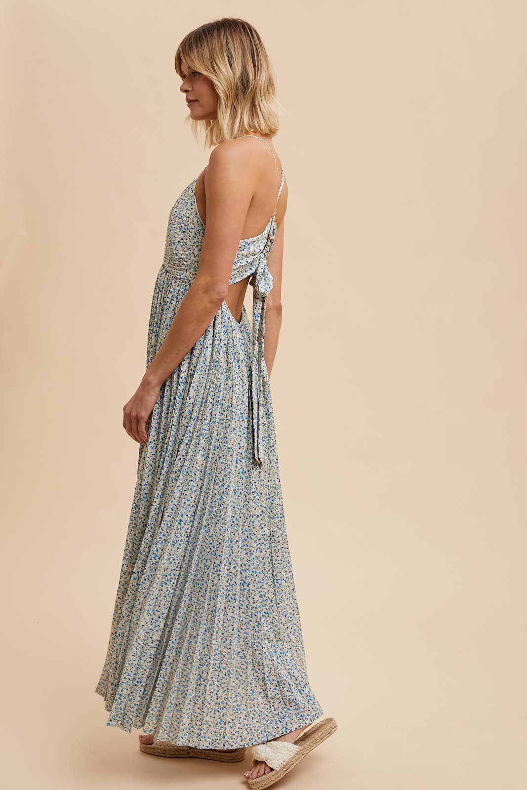 Calani Pleated Floral Maxi Dress - Maxi Dresses - essecoco