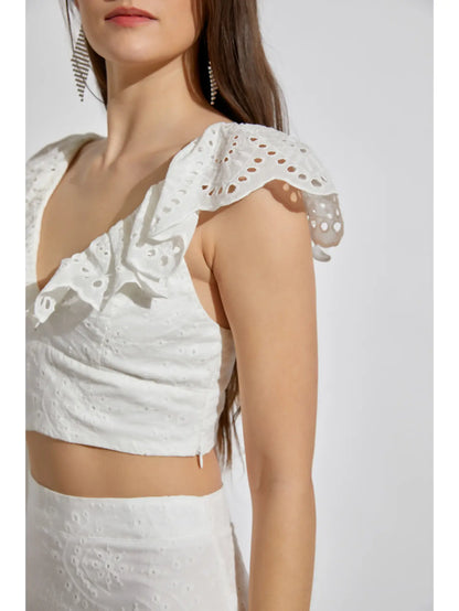 Ava Eyelet Ruffle Crop Top - Crop Top - essecoco