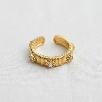 Chic Adjustable Geometric Ring with Dazzling Accents - Adjustable Rings - essecoco