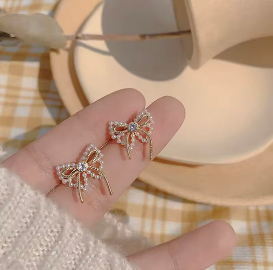Dainty Girly Bow Earrings