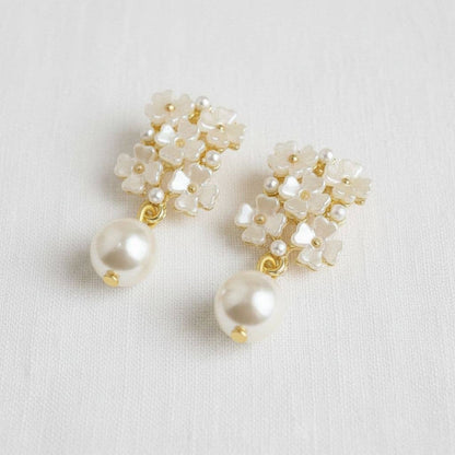 Floral Pearl Drop Earrings with Vintage Charm - Flower Pearl Earrings - essecoco