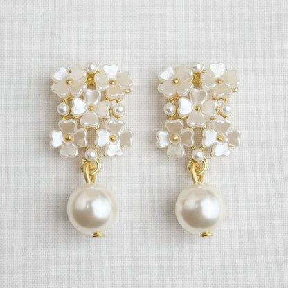 Floral Pearl Drop Earrings with Vintage Charm - Flower Pearl Earrings - essecoco
