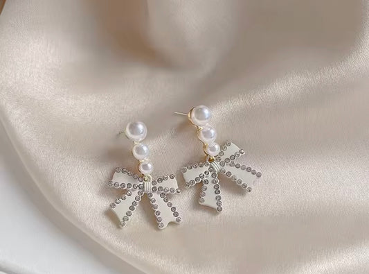 Pearl Camelia Bow Earrings