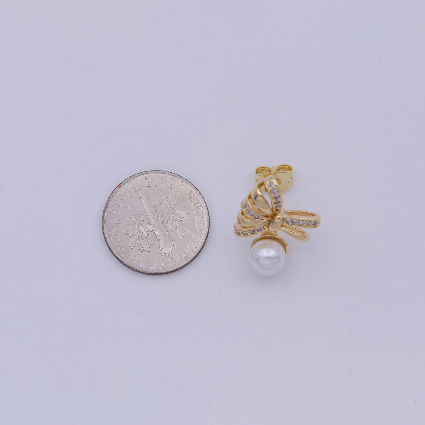 Dainty Pearl Bow Earring Stud with Cubic Zirconia Q121 - Earrings - essecoco