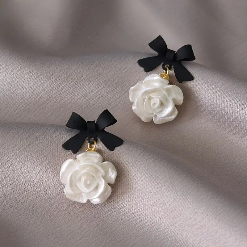 Cute Elegant Camellia Black Bow Stud Earrings - Pearl Earrings - essecoco