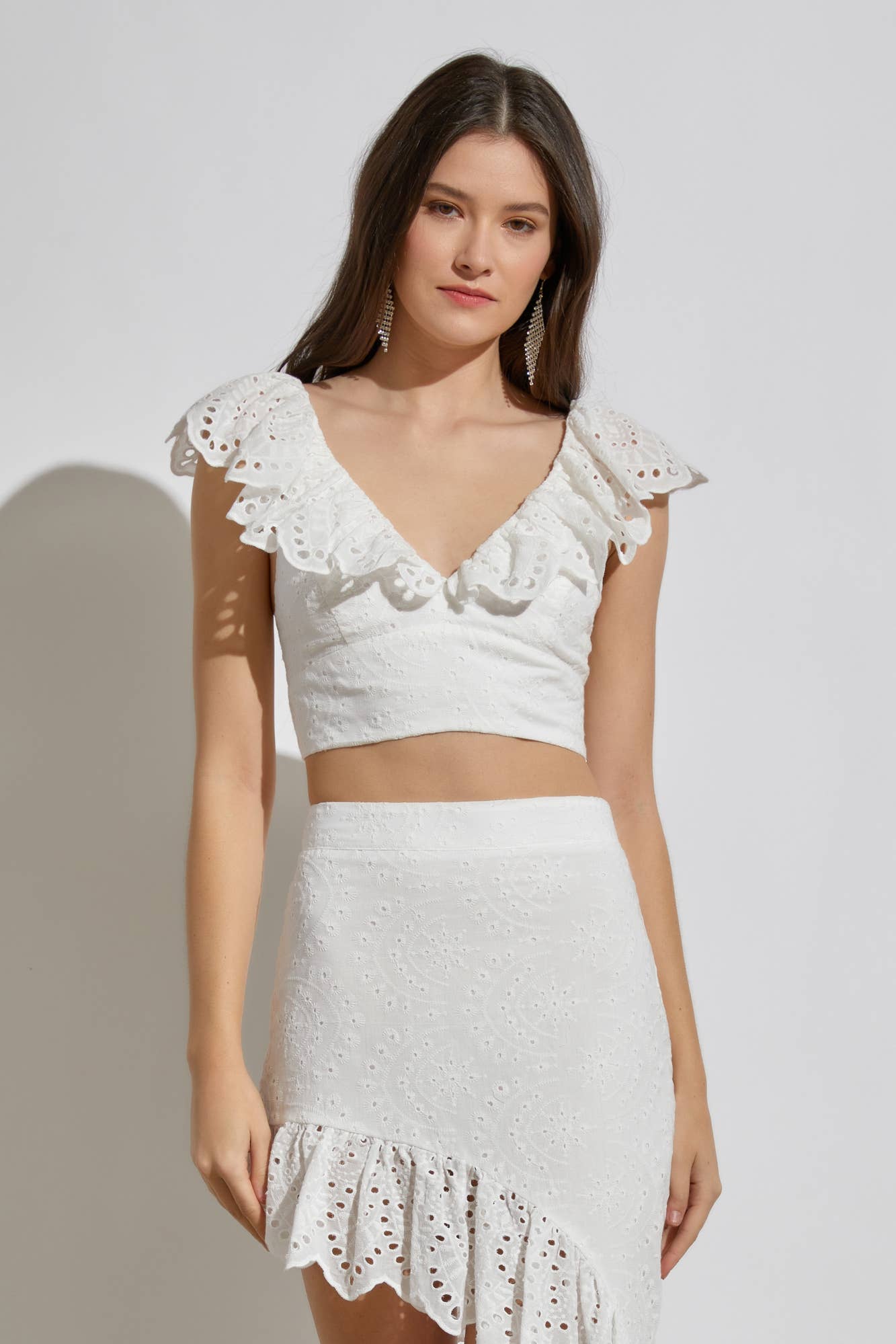 Ava Eyelet Ruffle Crop Top - Crop Top - essecoco